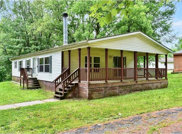 25888 Miner Valley Road, Richmond Twp, MN 55987