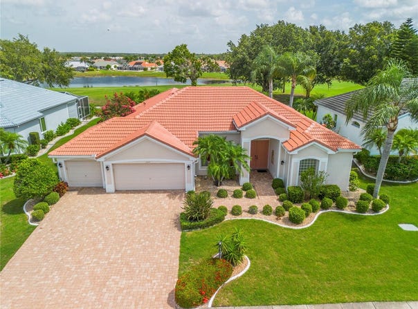2221 PLATINUM DRIVE, SUN CITY CENTER, FL 33573