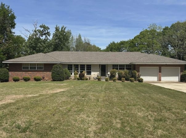 762 NW 2nd St, Hamilton, AL 35570