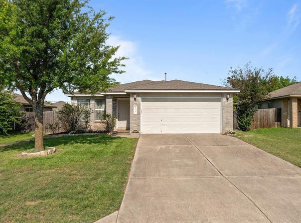 404 Paige BND, Hutto, TX 78634