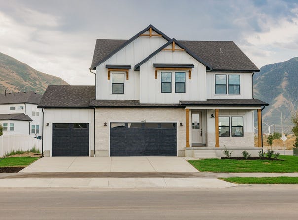 991 W Sugar Maple Drive, Mapleton, UT 84664