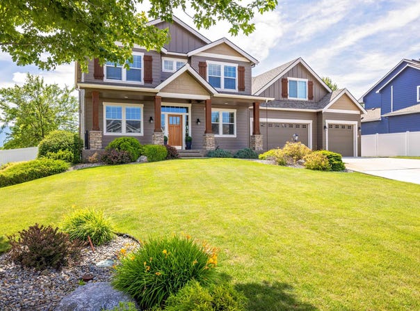 17218 E Rosemont Ln, Spokane Valley, WA 99016