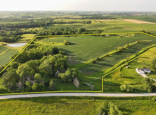 1565 330th St., Orient, IA 50858