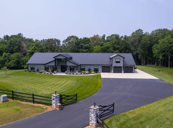 1 Logan Trail, Murray, KY 42071