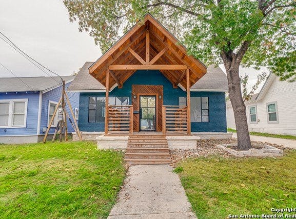 633 W Lullwood Ave, San Antonio, TX 78212-2606