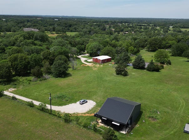 3318 Desvoignes, Denison, TX 75021