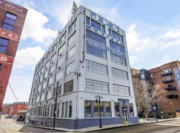 200 W Jackson Ave, Knoxville, TN 37902