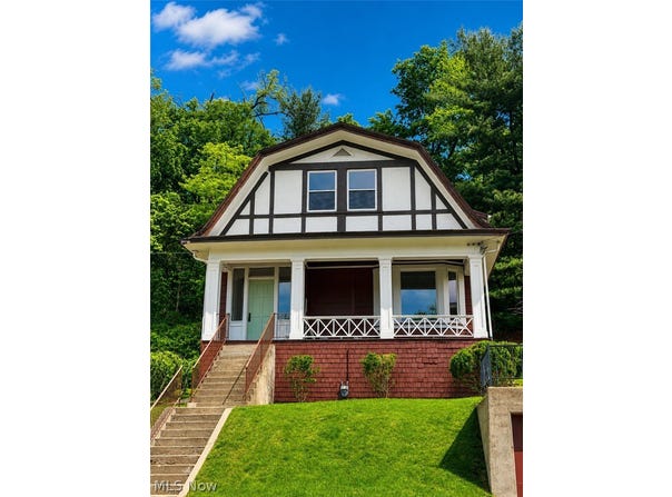 1504 Hildreth Avenue, Wheeling, WV 26003