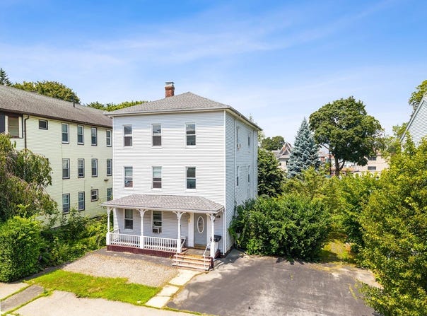 18 Fairbanks, Worcester, MA 01610