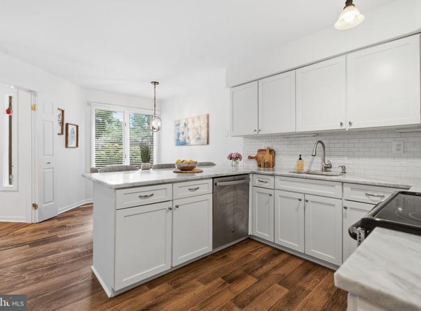 138 MONTROSE Avenue, BRYN MAWR, PA 19010