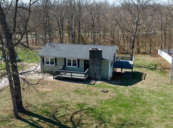 200 Circle K Road, Brandenburg, KY 40108