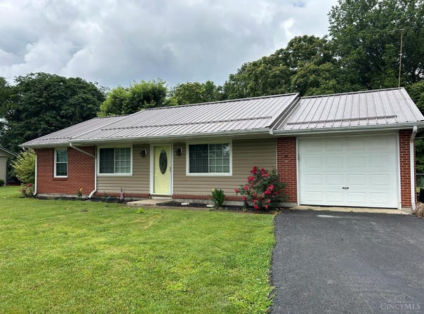 5855 Ivy Hill Road, Liberty Twp, OH 45133