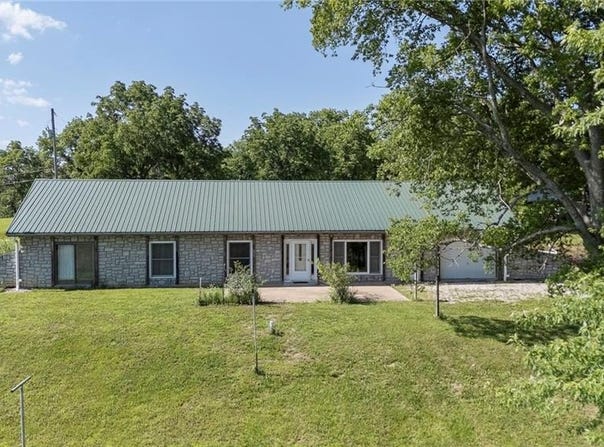 20373 W 327th Street, Paola, KS 66071