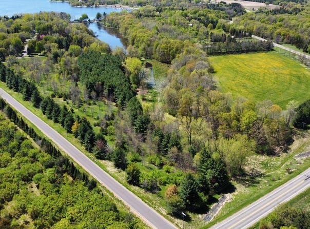 Nueman Trail, Lindstrom, MN 55045