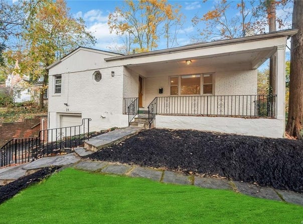 21 Ravine Road, Great Neck, NY 11023