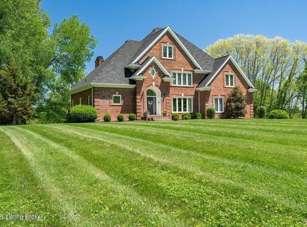 10801 Little Pond Rd, Goshen, KY 40026