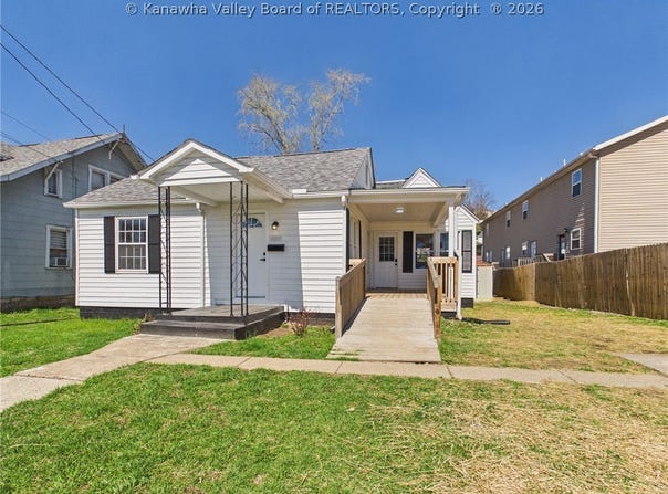 1409 W Main Street, Milton, WV 25541