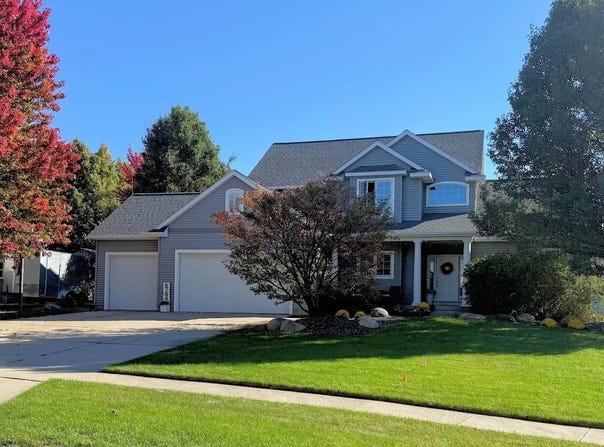 6784 City Ridge Drive, Hudsonville, MI 49426