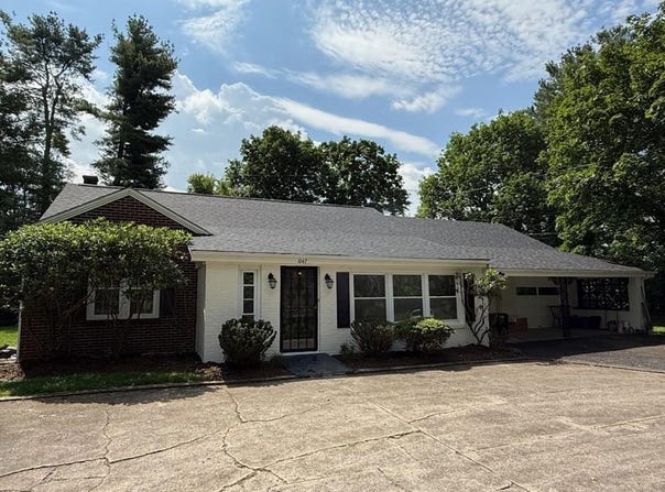 1047 Glendale Rd, Galax, VA 24333