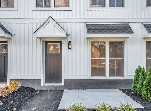 50 Frankfort St, Fitchburg, MA 01420