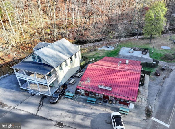 100 LANDENBERG ROAD, LANDENBERG, PA 19350