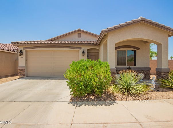 1616 S ARYELLE Road, Apache Junction, AZ 85119