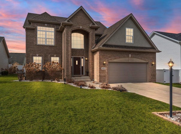 10312 Nelson Street, Crown Point, IN 46307