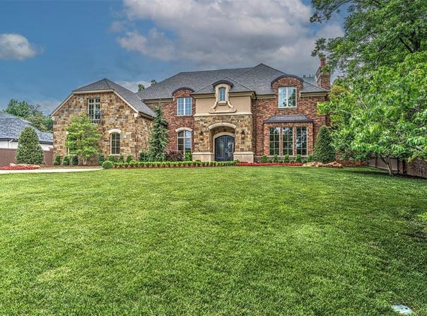 6516 NW Grand Boulevard, Nichols Hills, OK 73116