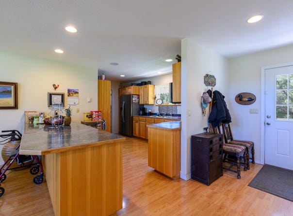 788 Tobacco Road, Eureka, MT 59917