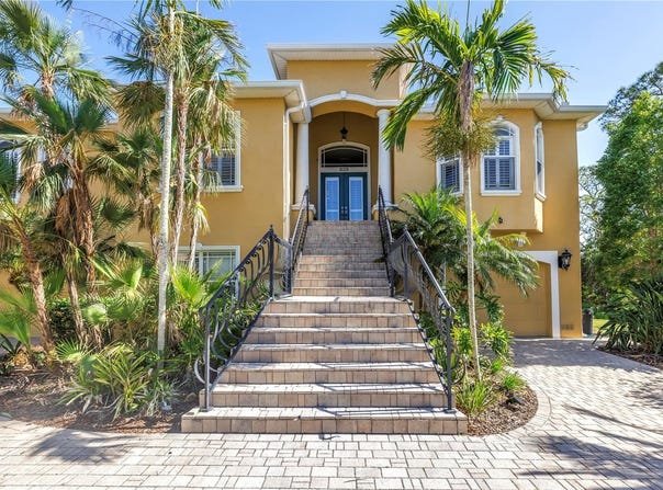 2101 N POINTE ALEXIS DRIVE, TARPON SPRINGS, FL 34689