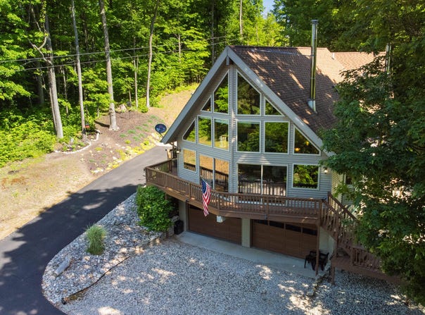 10653 Milarch Road, Bear Lake, MI 49614