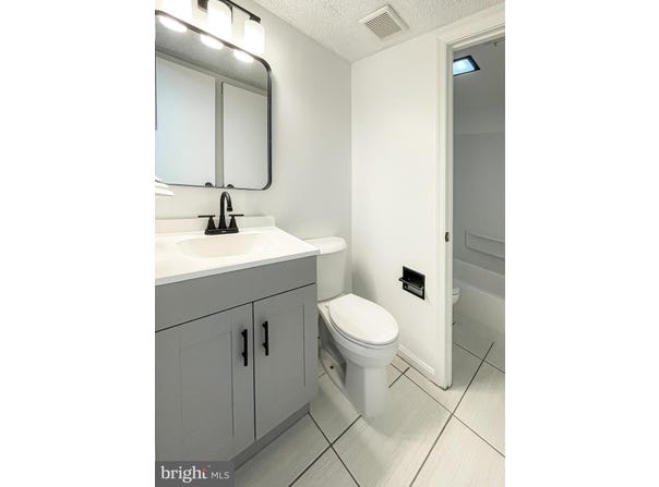 7615 NORTH ARBORY WAY, LAUREL, MD 20707