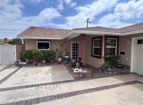 19522 Caney Avenue, Carson, CA 90746