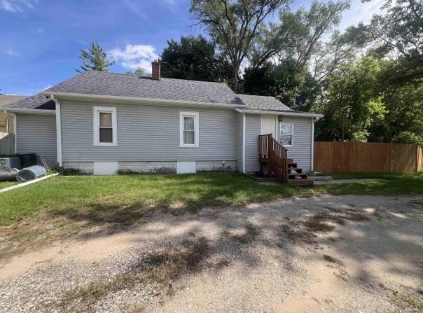 2222 Francisco Street, Flushing, MI 48433-2537