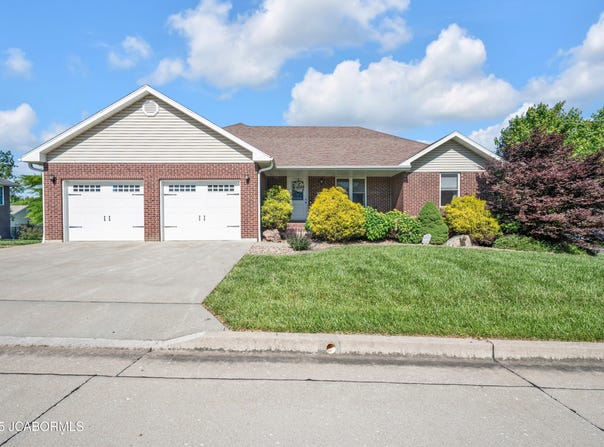 1001 WAYNE AVENUE, California, MO 65018