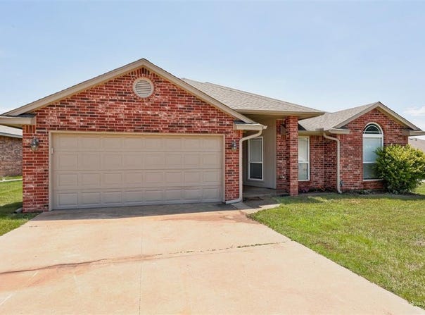 2600 SE 93rd Street, Moore, OK 73160