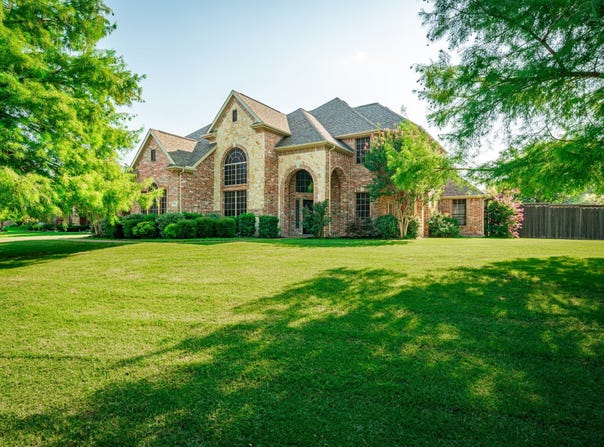 703 Mockingbird Drive, Murphy, TX 75094