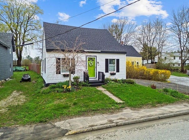 66 Beechwood Street, Thomaston, ME 04861