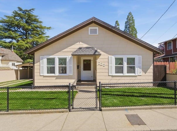 222 Pine St, Yreka, CA 96097