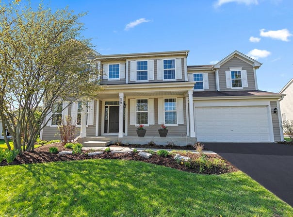 591 Waterford Road, Elgin, IL 60124