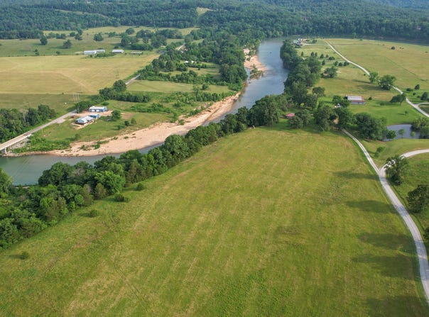 001 County Road 319, Tecumseh, MO 65760