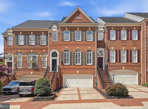 43776 BALLYBUNION Terrace, LEESBURG, VA 20176