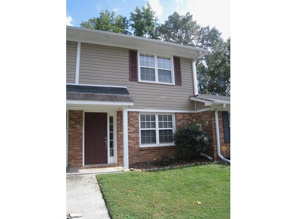 27 Ruby Bay Lane, Simpsonville, SC 29681