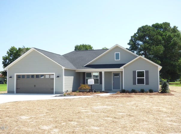 5590 Plain View Highway, Dunn, NC 28334