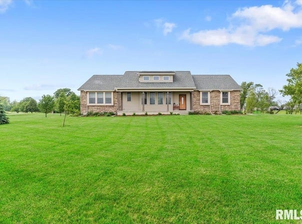 1 SARAH Lane, Kincaid, IL 62540