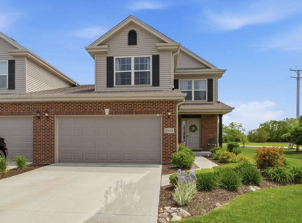25653 S Riley Erin Road, Manhattan, IL 60442