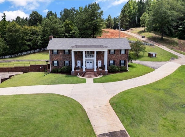 6926- Valley Lake Road, Cottondale, AL 35453
