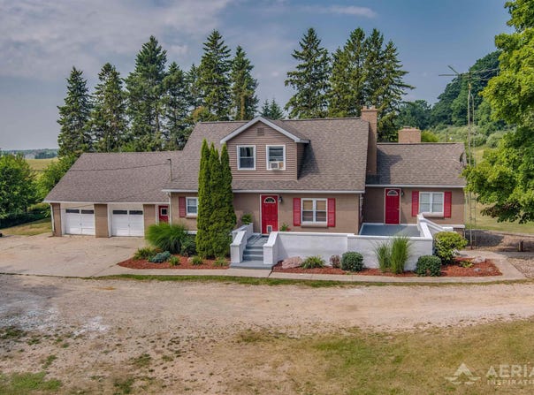3208 Lake George Road, West Branch, MI 48661