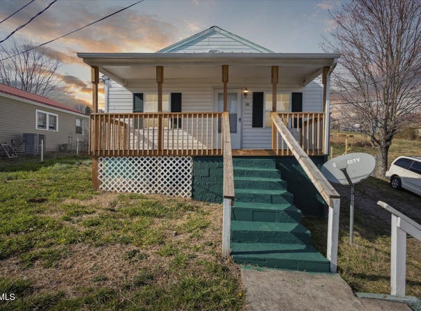 205 Crystal View Street, Kingsport, TN 37660