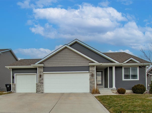 1110 Luther Drive, Adel, IA 50003